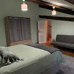 Maison En Pierre Cosy Chez Laetitia Σπίτι διακοπών *