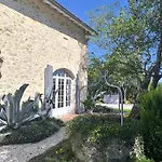 펜션 Maison En Pierre Cosy Chez Laetitia Auros