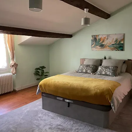 Maison En Pierre Cosy Chez Laetitia 別荘